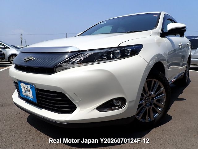 2014 TOYOTA HARRIER – view 1
