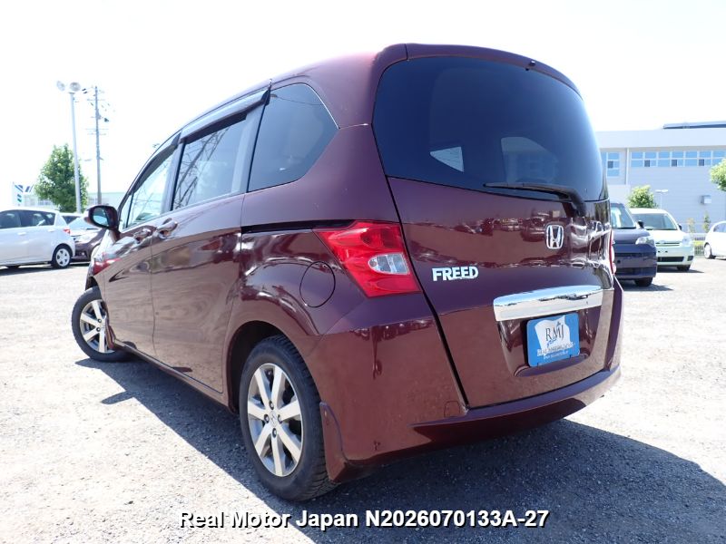 2010 HONDA FREED thumbnail 3