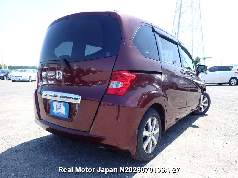 2010 HONDA FREED thumbnail 4