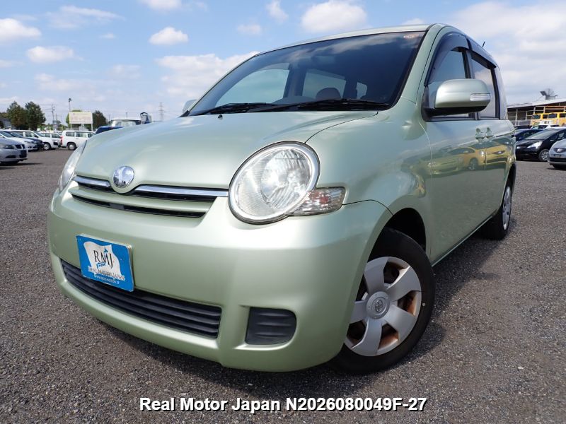 2011 TOYOTA SIENTA