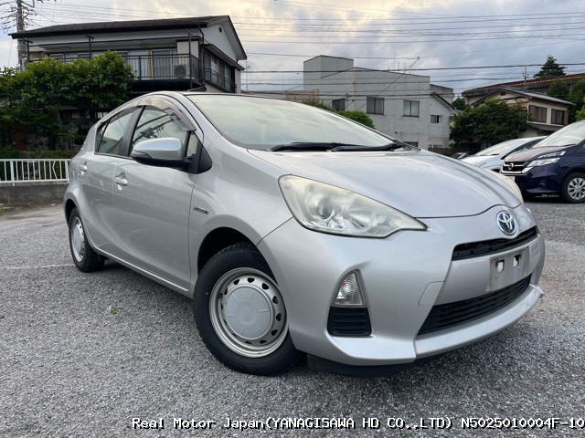 2014 TOYOTA AQUA