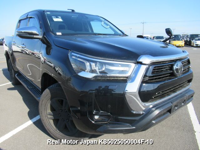 2020 TOYOTA HILUX