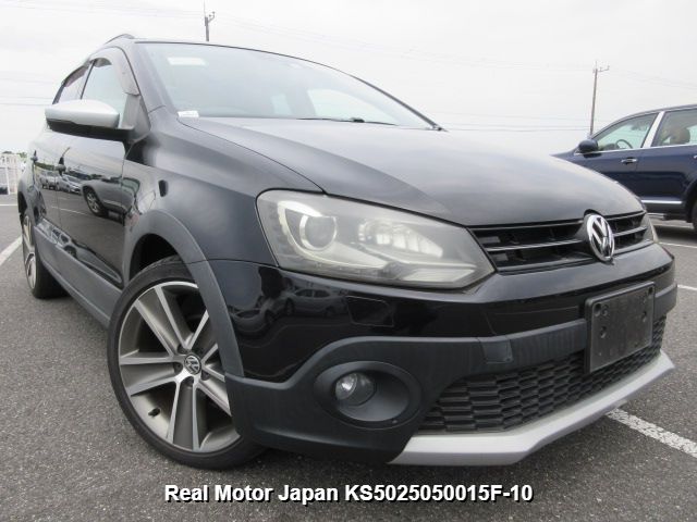 2012 VOLKSWAGEN CROSS POLO