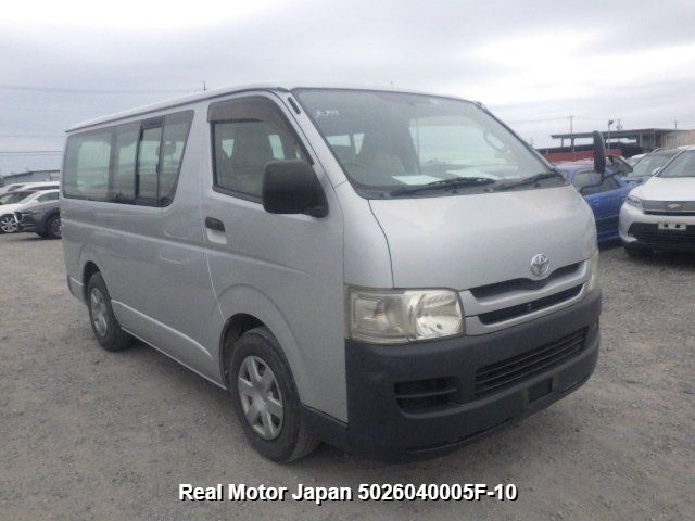 2008 TOYOTA HIACE VAN
