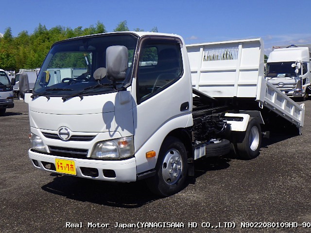 2013 HINO DUTRO