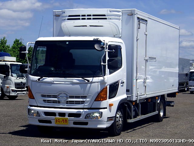 2017 HINO RANGER