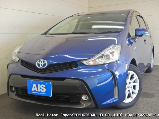 2016 TOYOTA PRIUS ALPHA