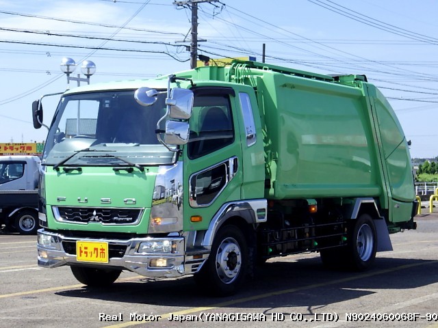 2014 MITSUBISHI FIGHTER