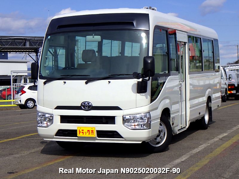 2017 TOYOTA COASTER