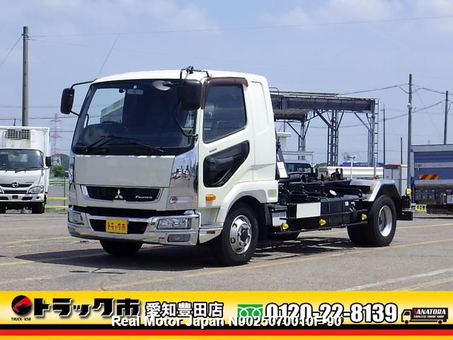 2018 MITSUBISHI FIGHTER