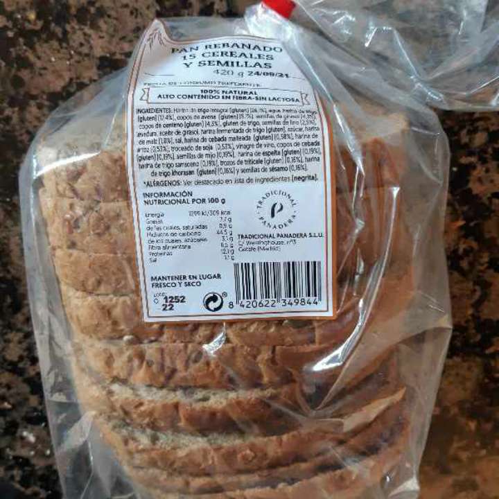 Pan rebanado 15 cereales y semillas Pan rebanado 15 cereales y semillas