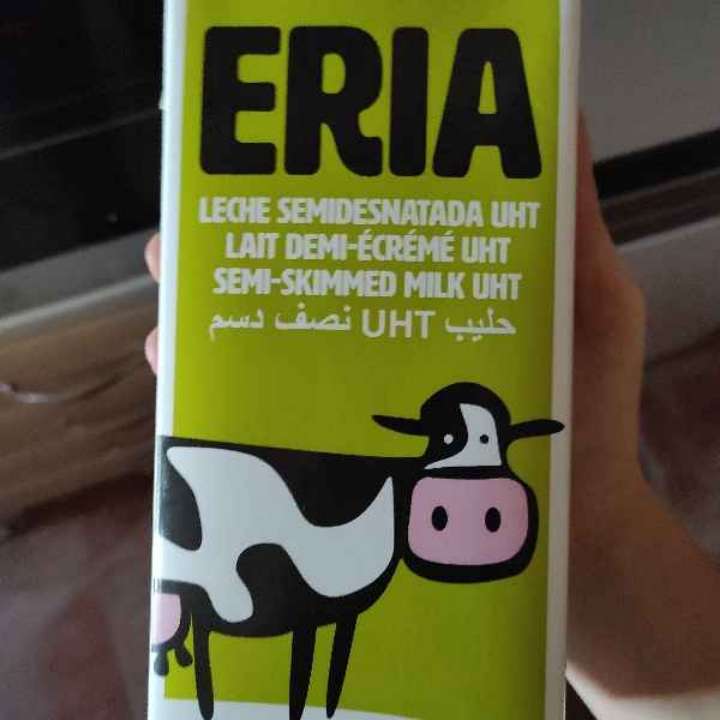 Leche semidesnatada UHT Leche semidesnatada UHT