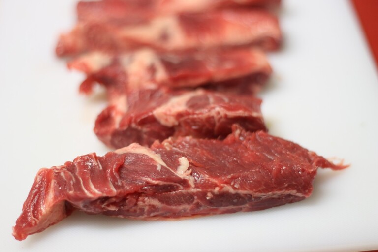 Suckling lamb (shoulder)