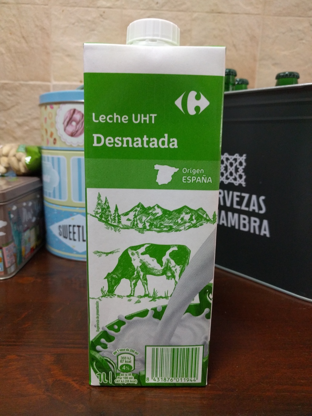 Leche desnatada UHT