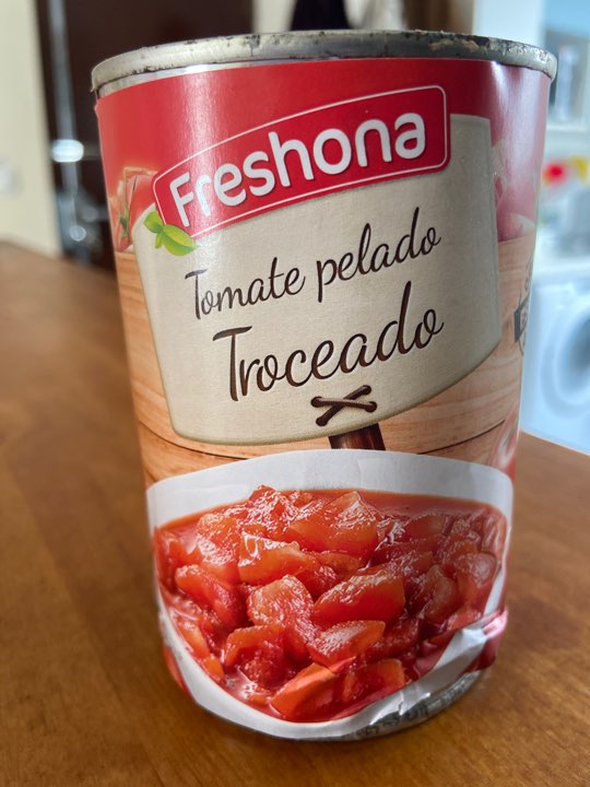 Tomate pelado troceado