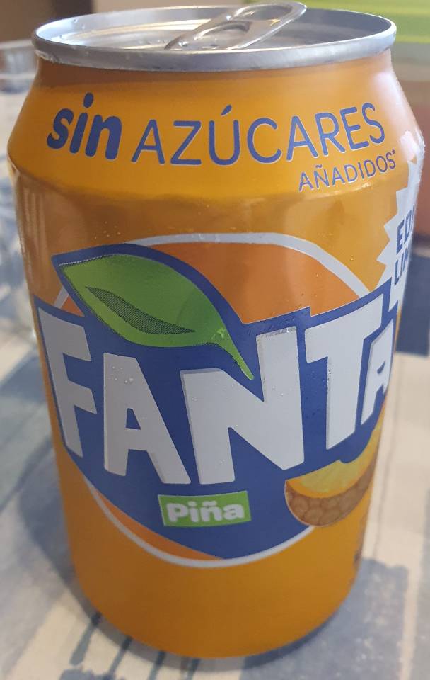 Fanta sabor piña Fanta sabor piña
