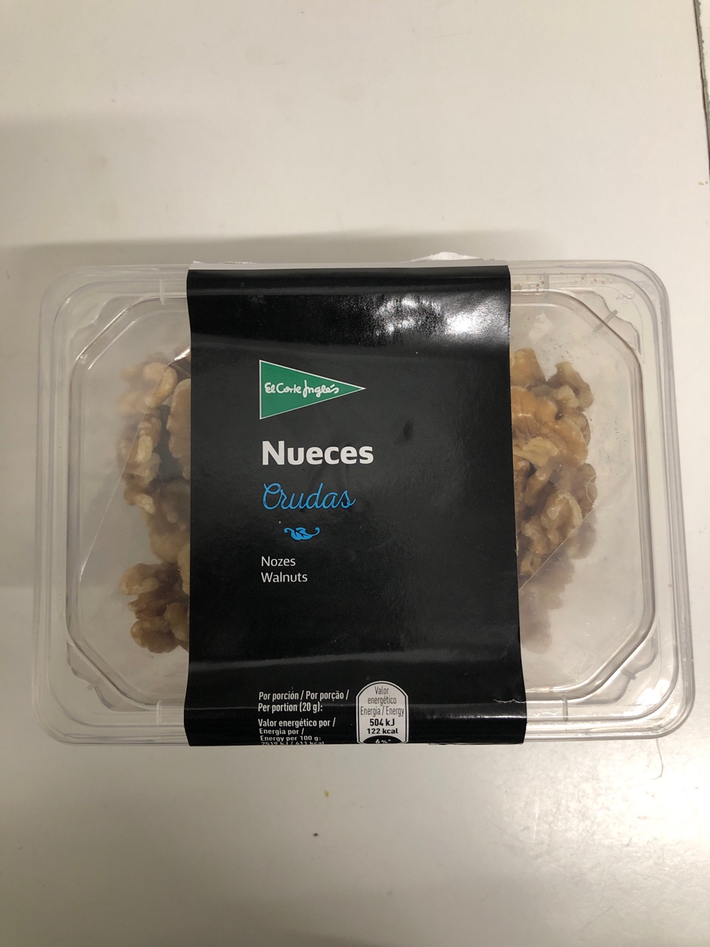 Nueces crudas