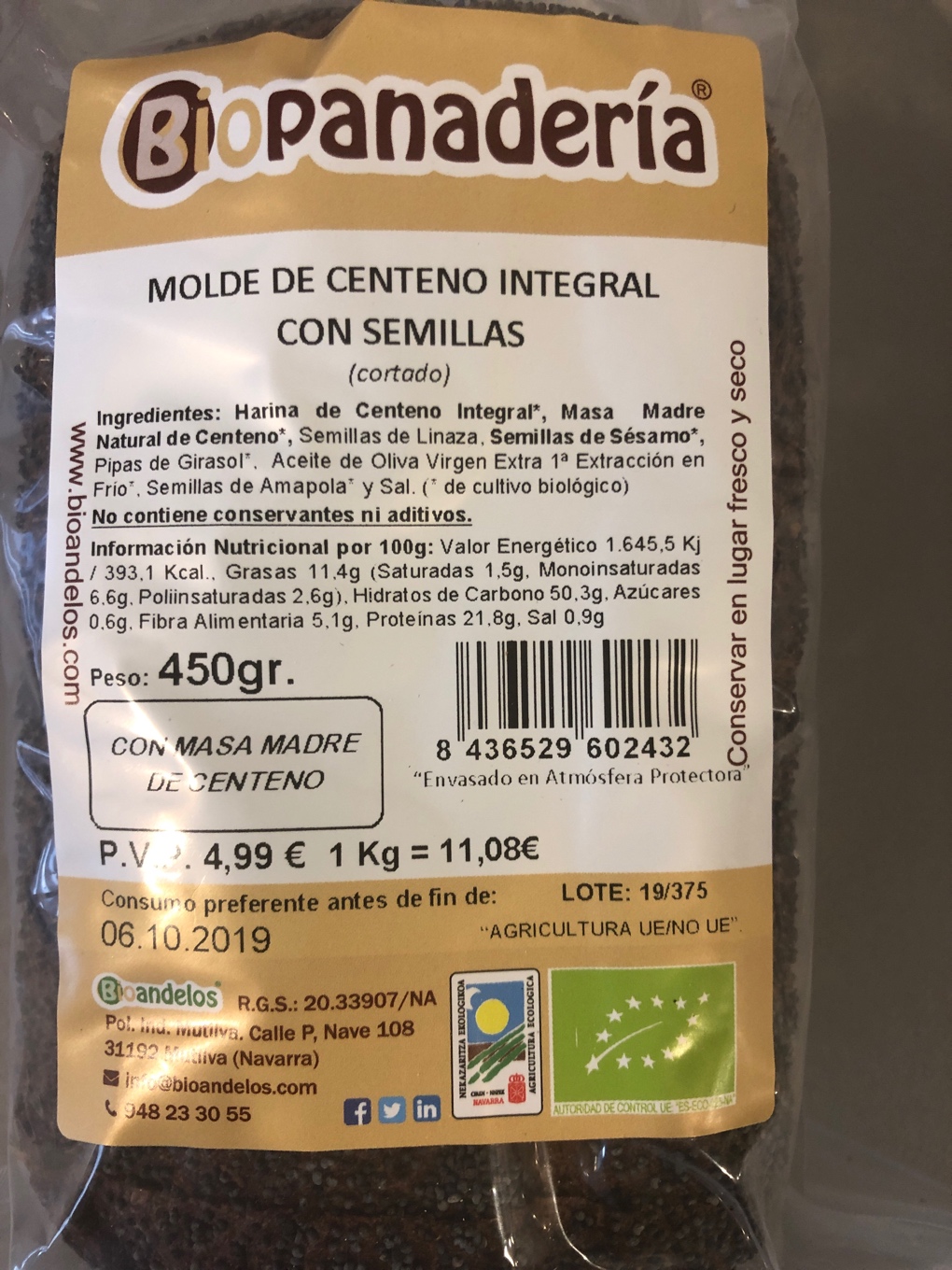 Pan de molde de centeno integral con semillas