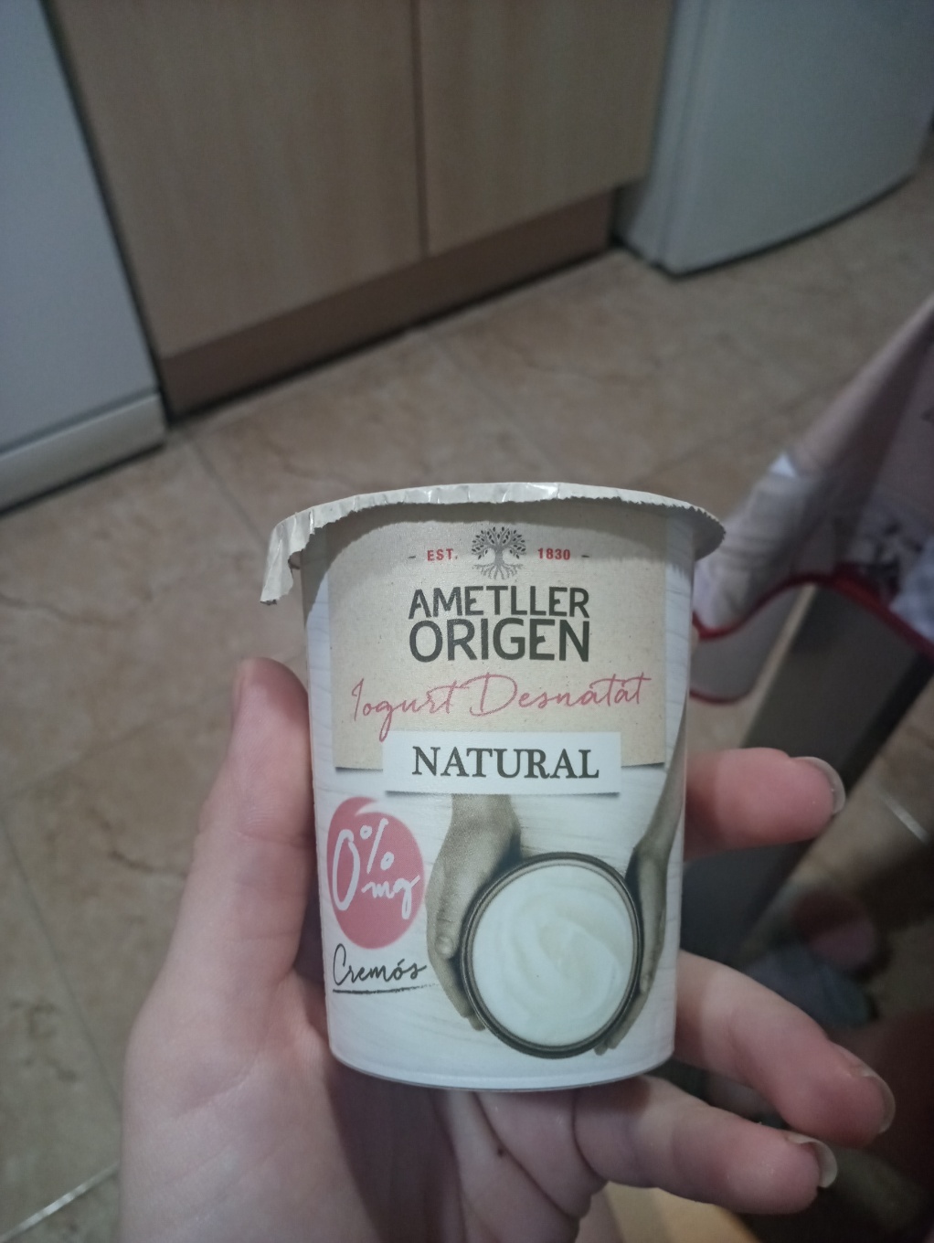 Yogur desnatado natural