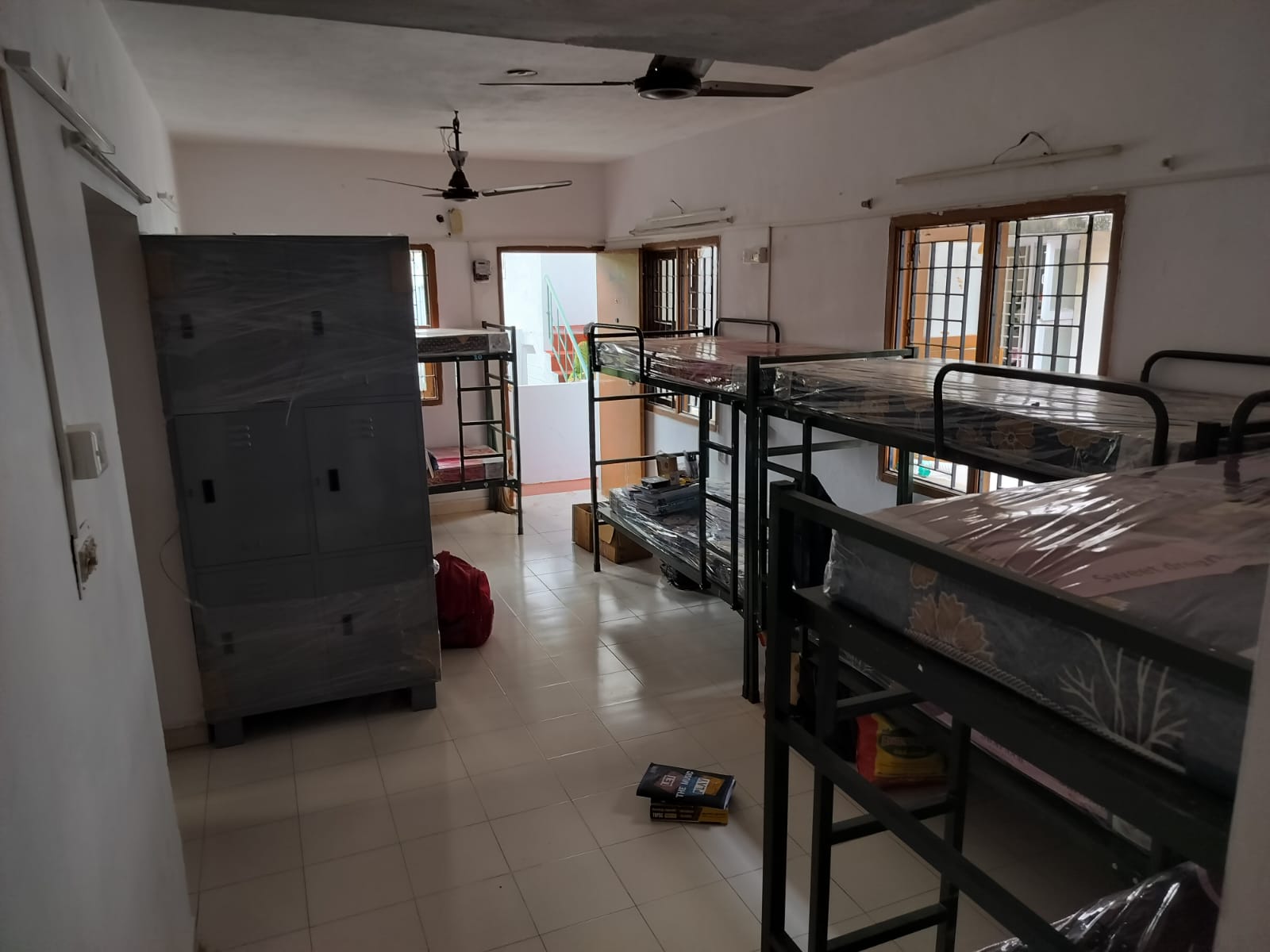 Ammu Ladies Hostel – Girls PG in Shanti Colony, Anna Nagar, Chennai 2