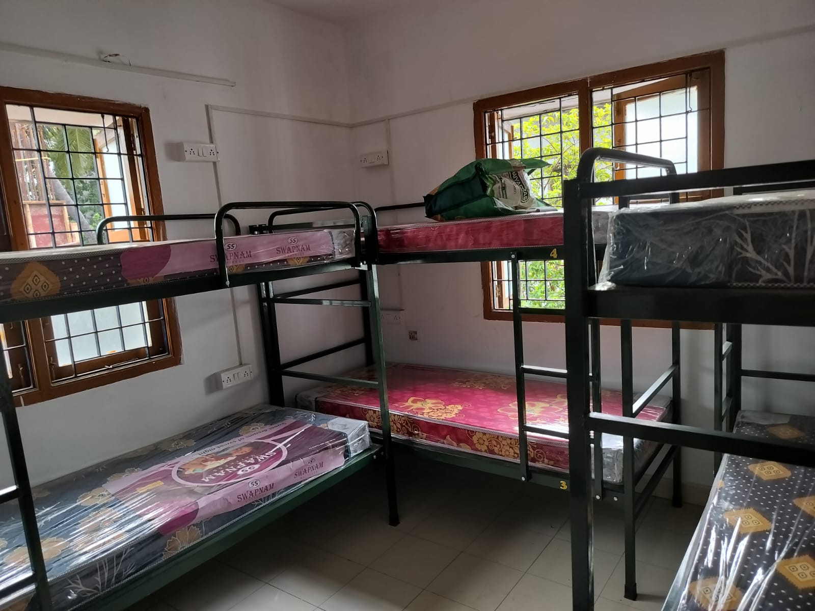 Ammu Ladies Hostel – Girls PG in Shanti Colony, Anna Nagar, Chennai 6