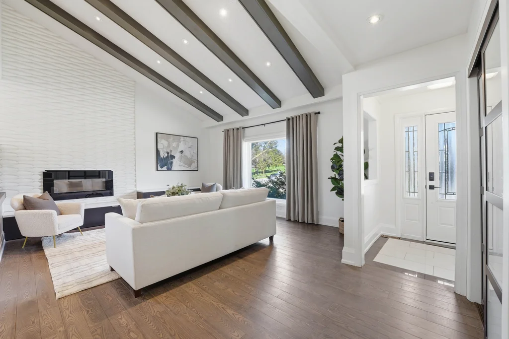 117 Cardinal Crescent-4