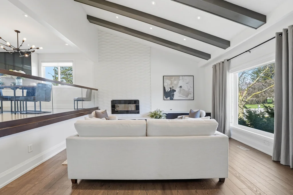 117 Cardinal Crescent-5