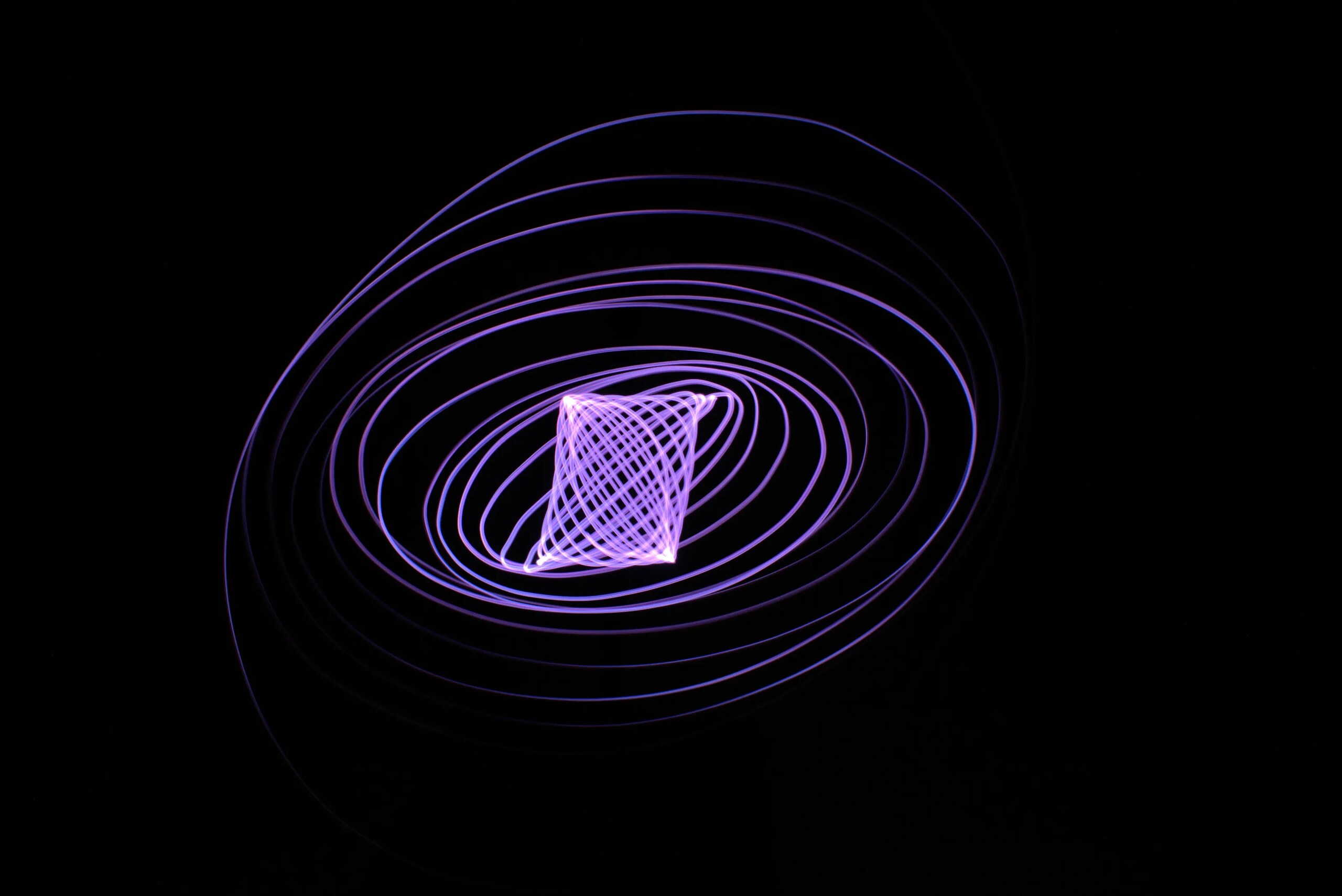 Light & Glass, photo 1