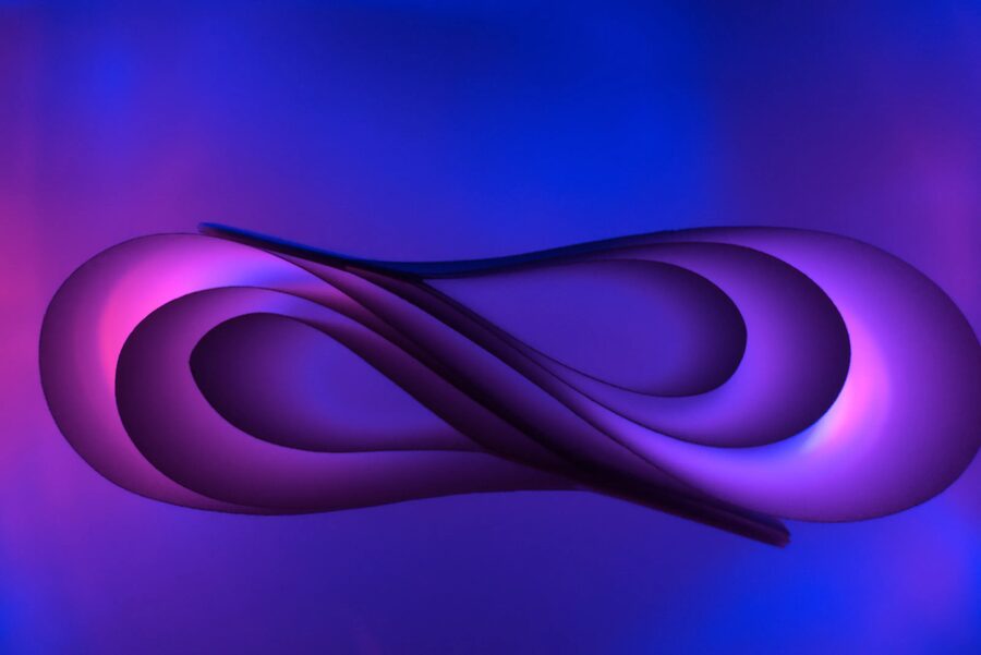 Light & Glass, photo 3