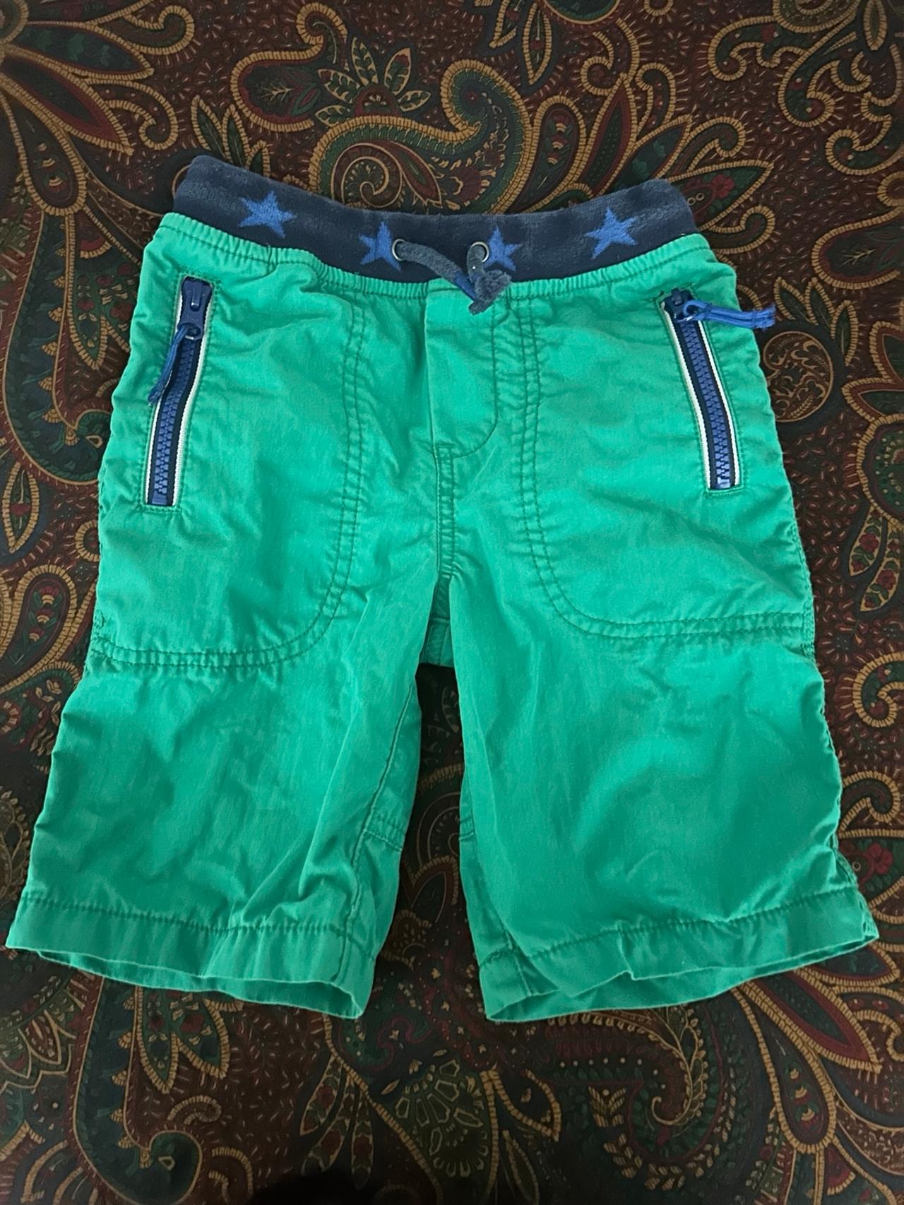 $17 - Boys Boden green shorts