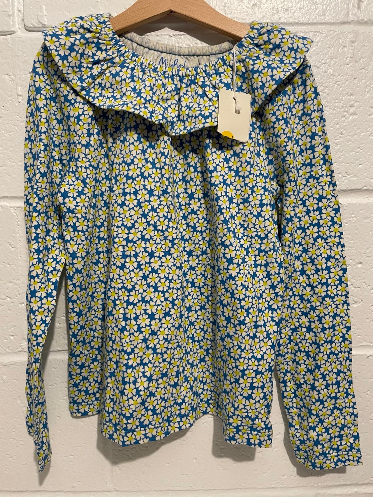 $22 - New with tag! Mini Boden 9/10 years Ruffle Neck Jersey Floral Top