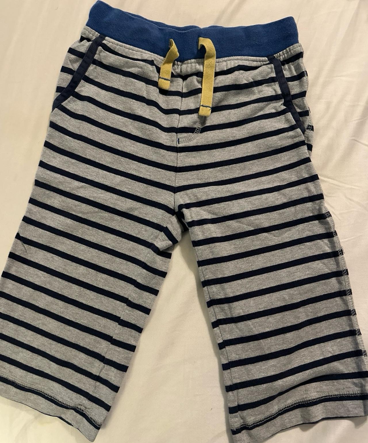 $13.30 - Mini Boden Stripe grey and Blue Shorts