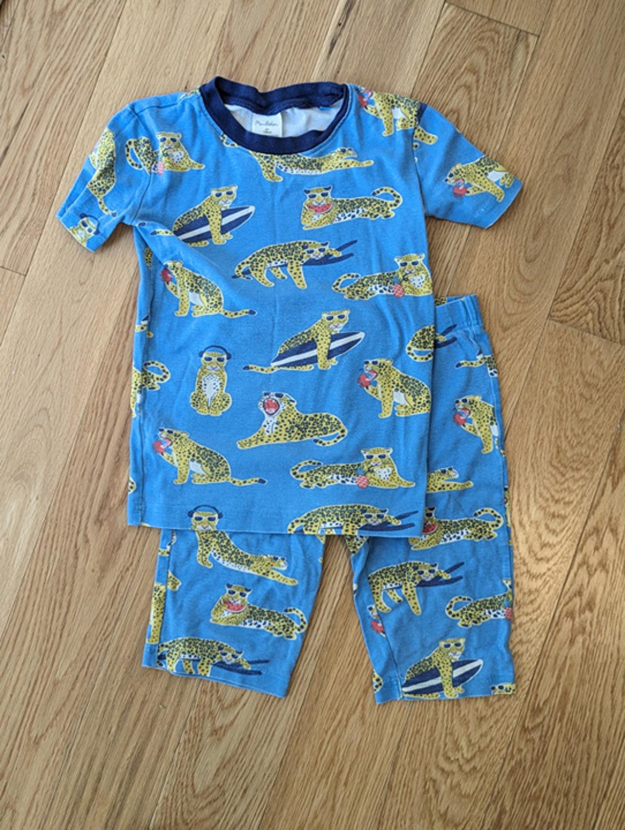 $12 - Mini Boden pajama set