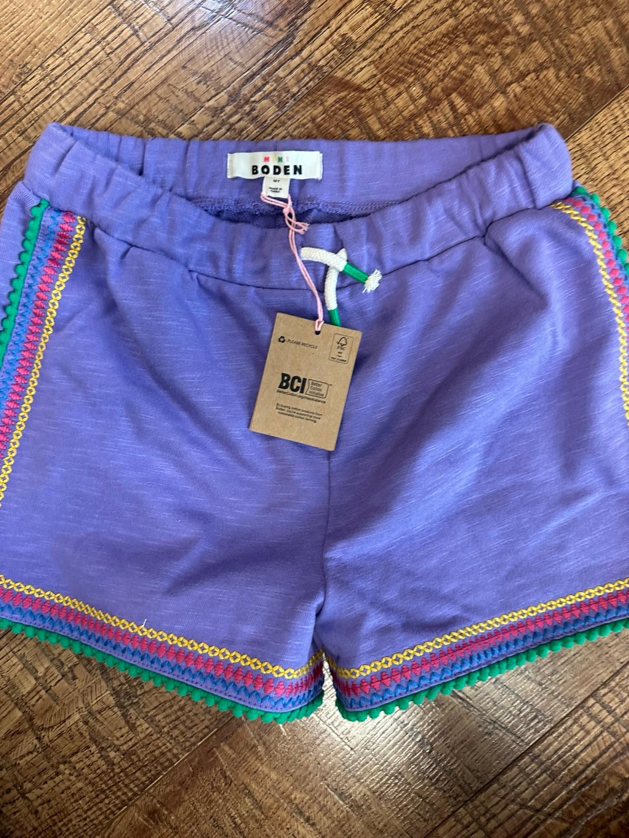$16 - New mini Boden shorts