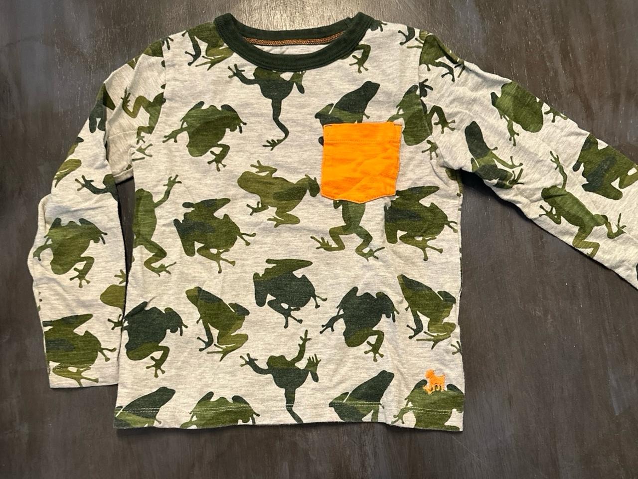 $8.55 - Mini Boden long sleeve Frogs size 3/4