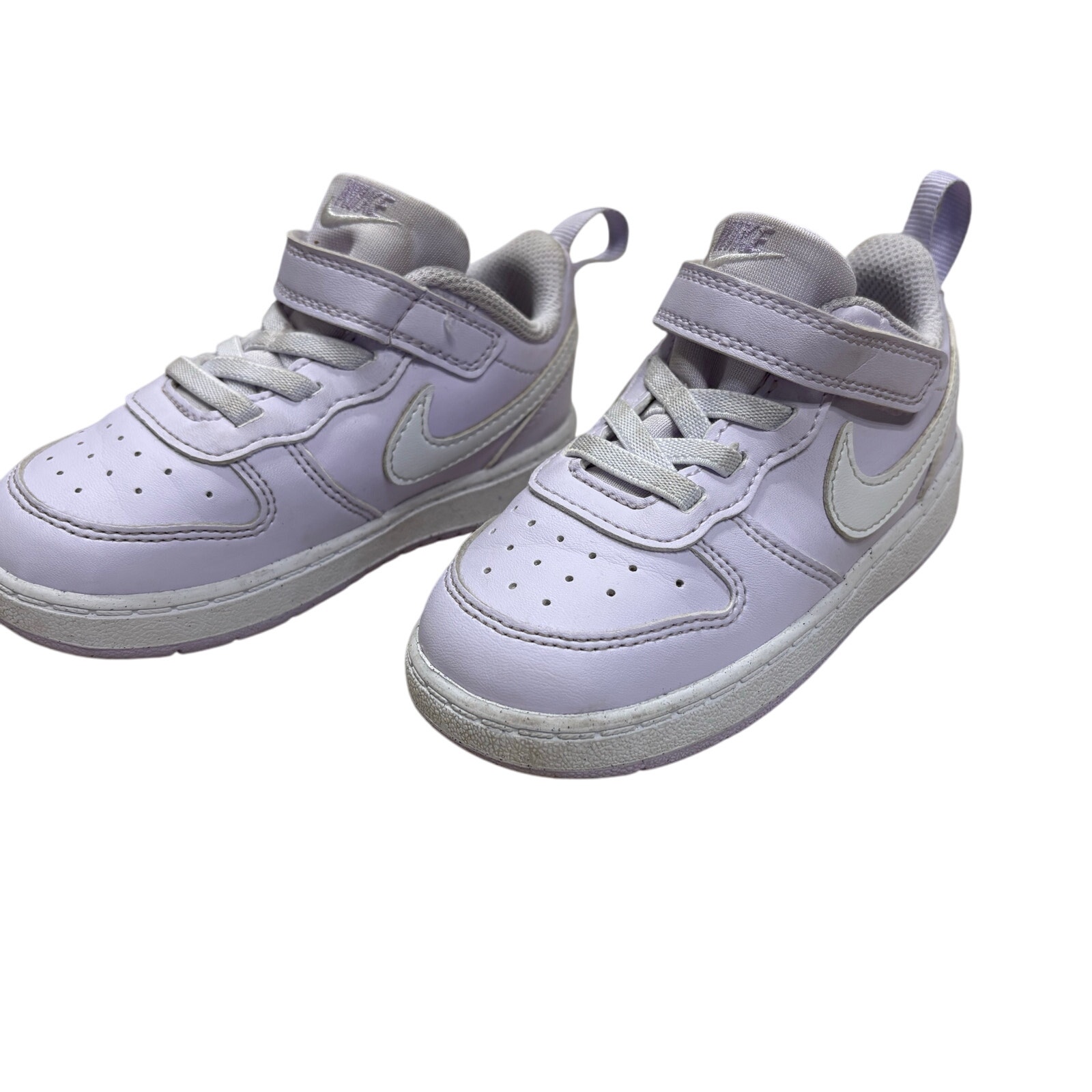 $12 - Purple Sneakers - Nike - 8C