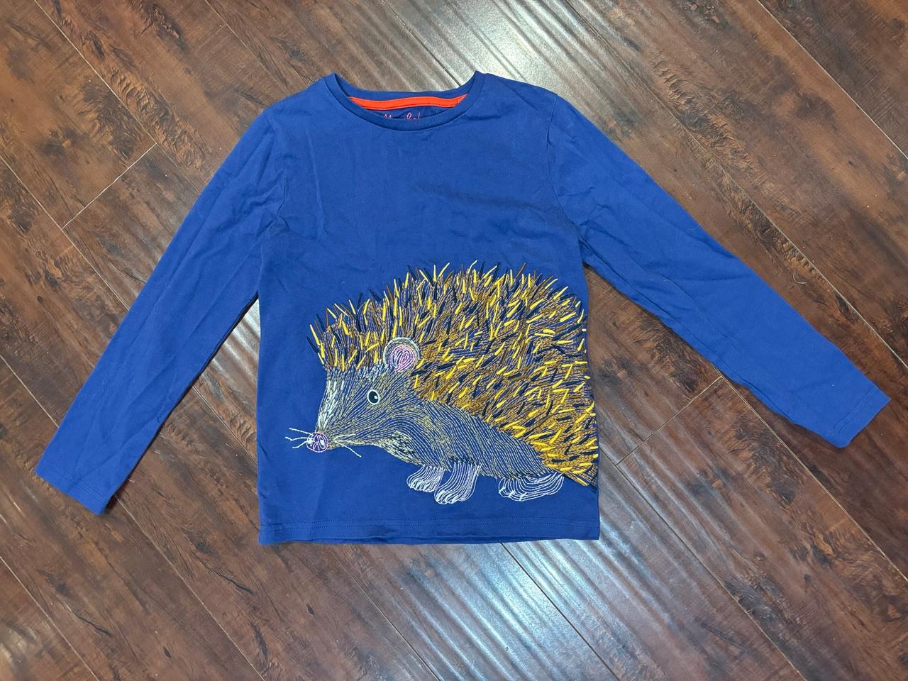 $24.01 - Mini Boden Hedgehog shirt