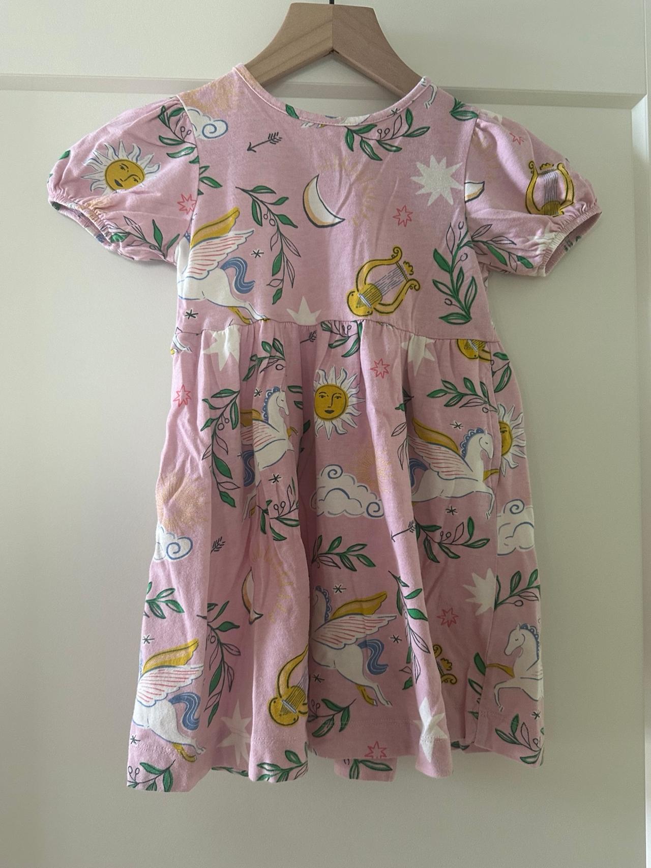 $22 - Mini Boden Pegasus print dress