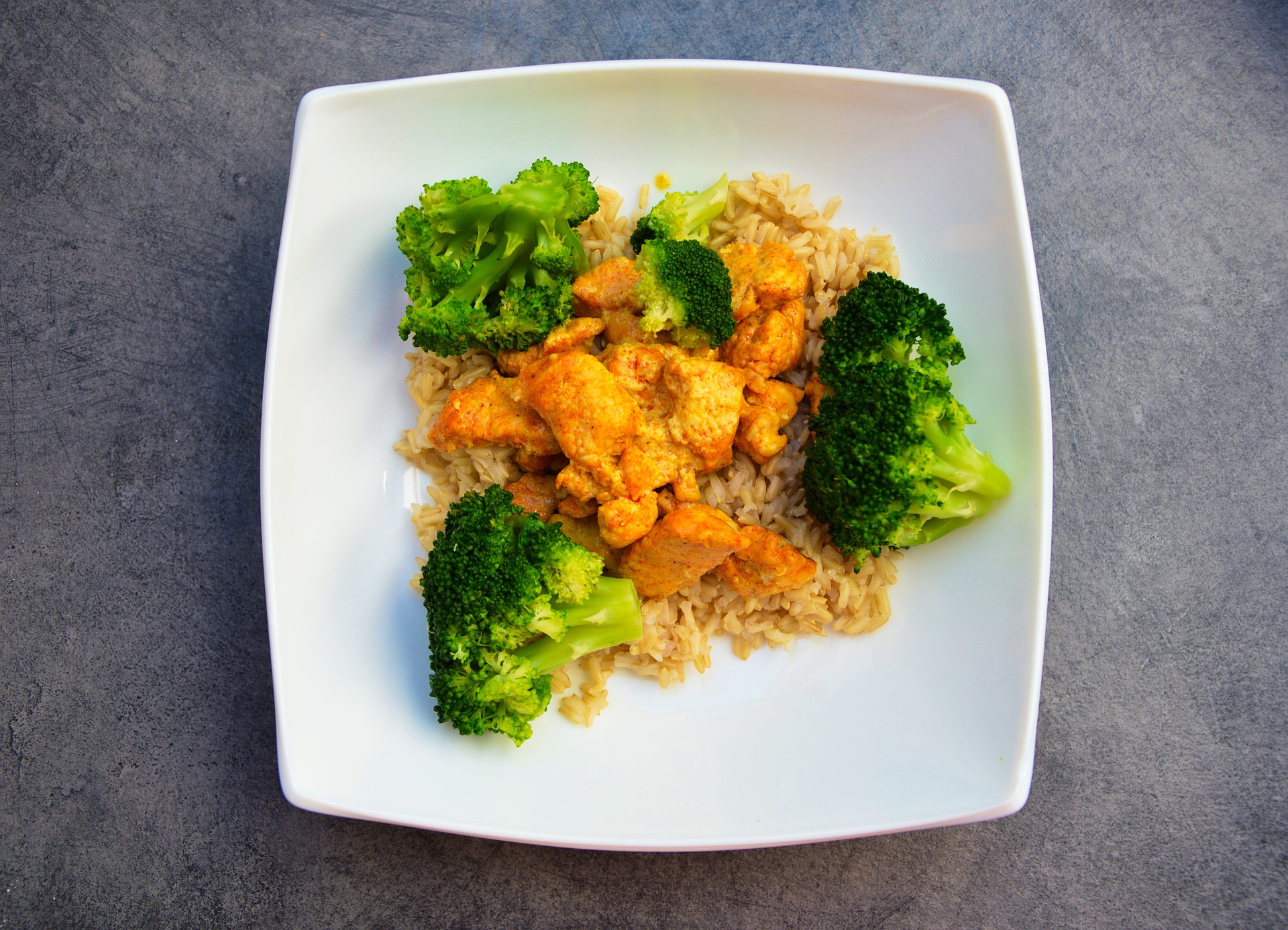 air-fried-chicken-thighs-with-apricot-covering