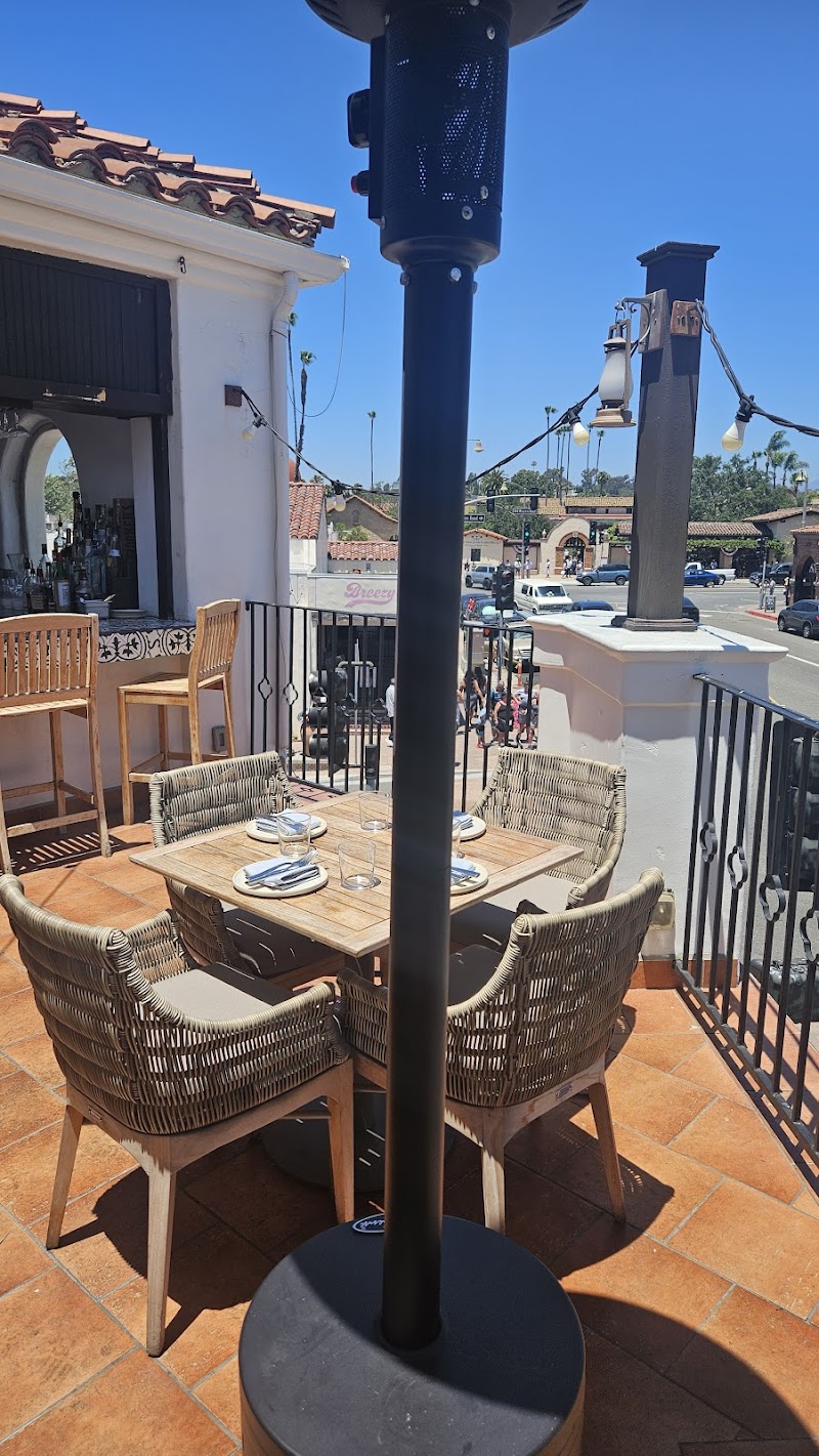 place_image Rosewood Social