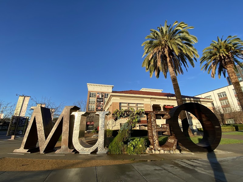 place_image Muzeo Museum and Cultural Center