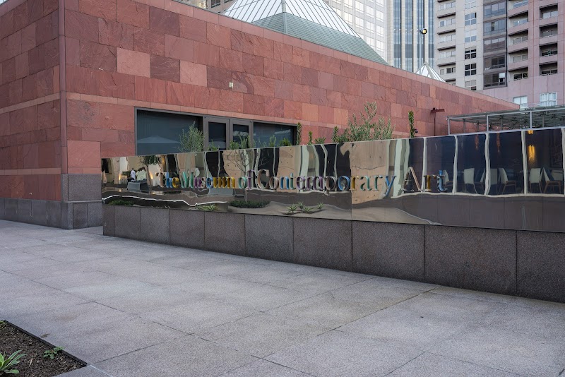 place_image The Museum of Contemporary Art, Los Angeles
