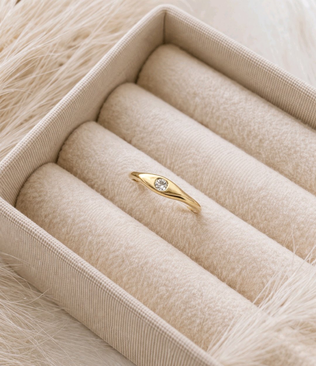 Lumi Eye Ring image 4