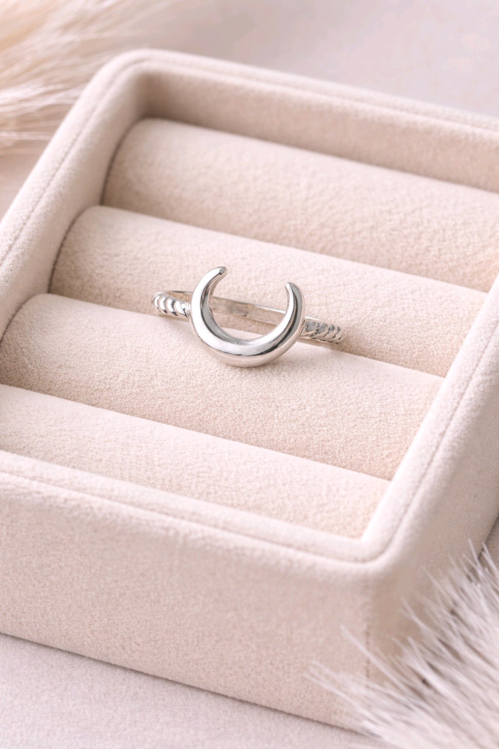 Beautiful Silver Plated Stackable MOON Shaped Rings For Women and Girls