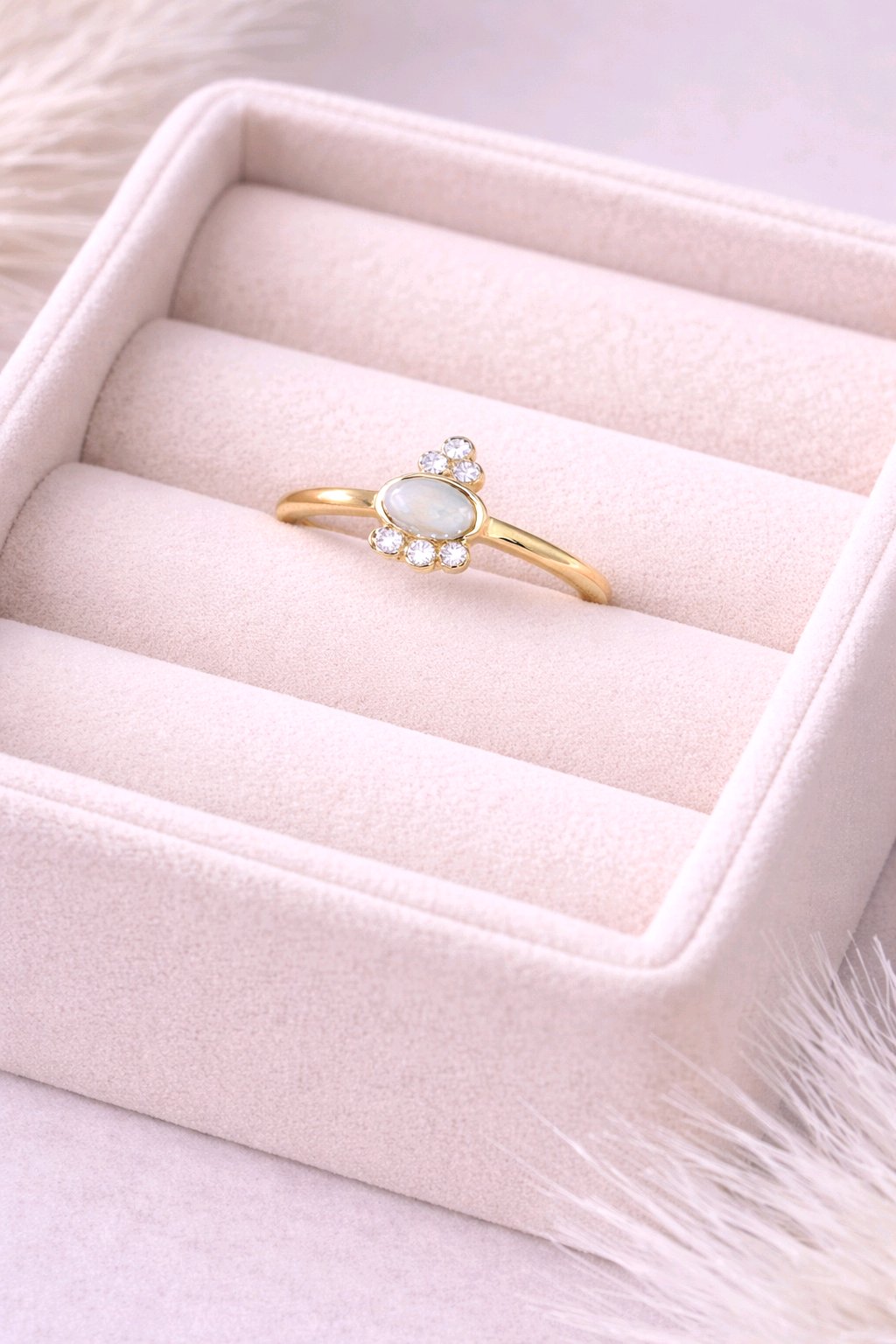 Celestia Glow Ring thumbnail 2