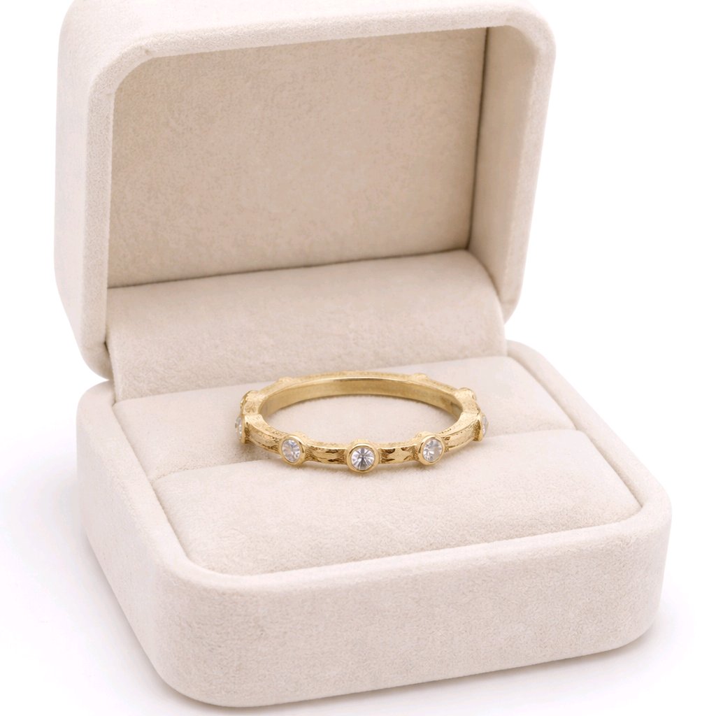 Solitaire Dot Ring