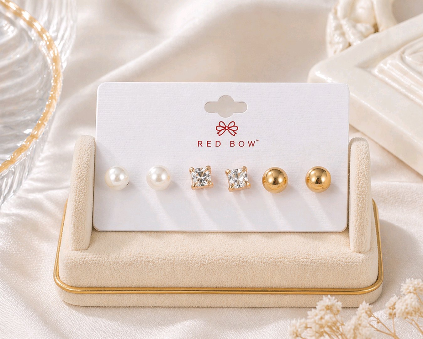 Pearl, Crystal & Gold Stud Set