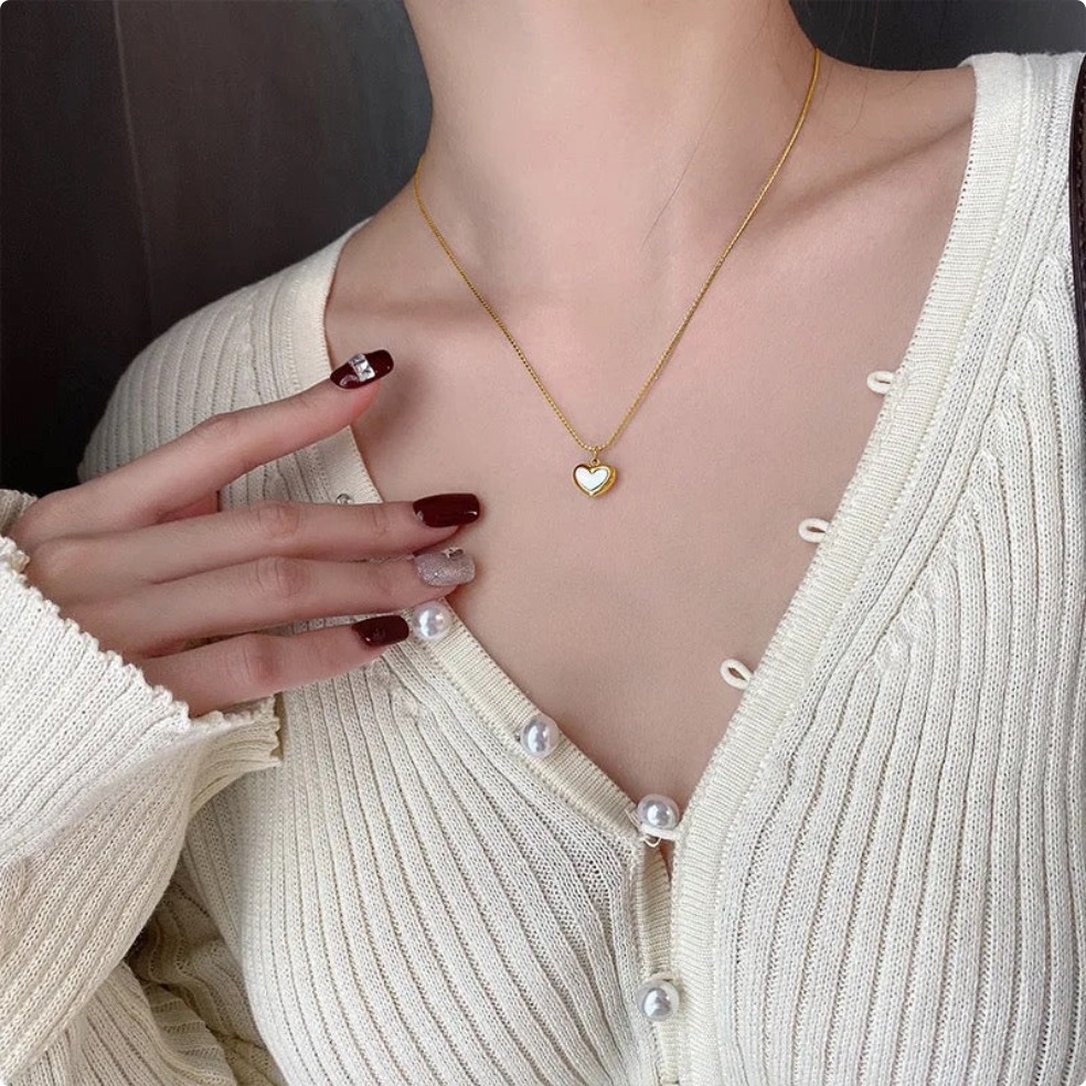 Korean-Inspired Heart Necklace image 3