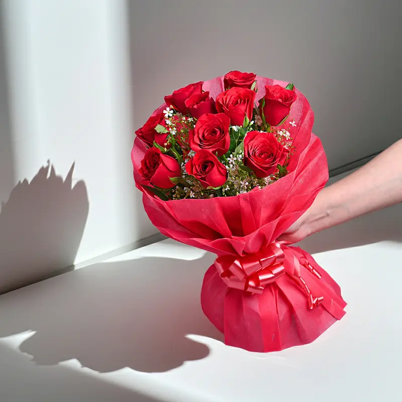 8 Red Roses Bouquet