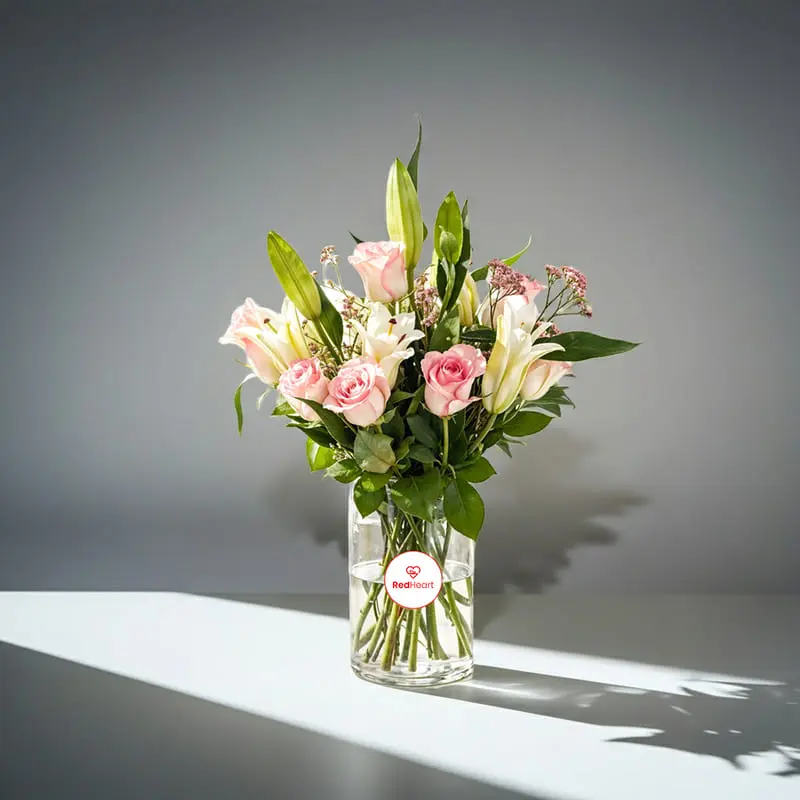 Blush Harmony Lily & Rose Vase design by Redheart